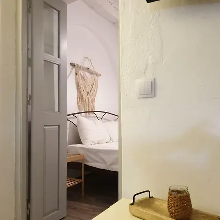 το σπίτι της αναστασίας *